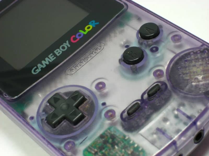 Nintendo_gameboy_colour_clear_plastic_shell_Dec2007